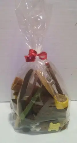 Vánoční balíček pro psy MĚKČENÝ+ DENTÁLNÍ MIX 200g Oblíbený