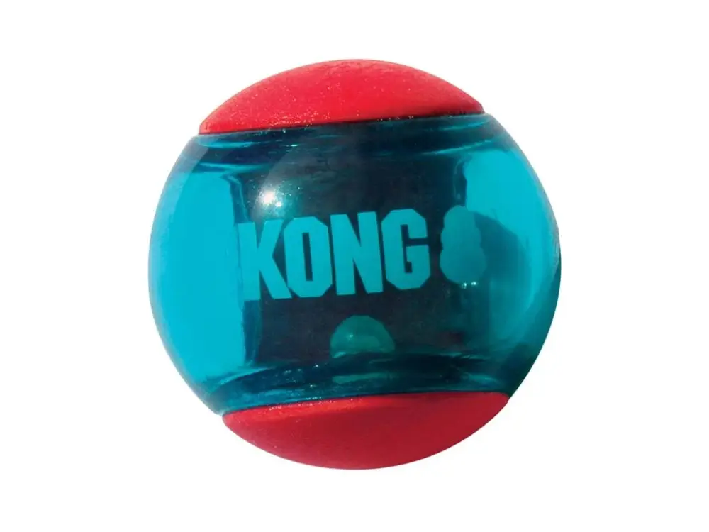 Hračka guma Squeezz Action míč 3ks KONG M Kup Teď