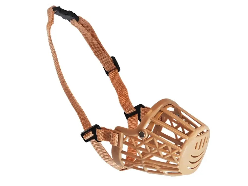 Kup Teď Nobby plastový náhubek Standard hnědý XS